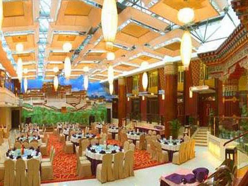 Minshan Lhasa Grand Hotel Chengdu Exterior foto
